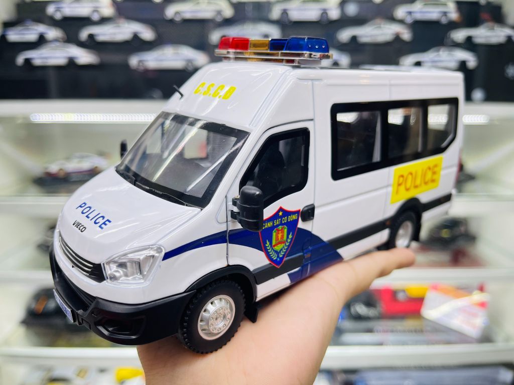 Mô hình xe ô tô độ CSCĐ 113 Vieco full open tỉ lệ 1:24 Jinlifang Autono1 màu trắng OT581