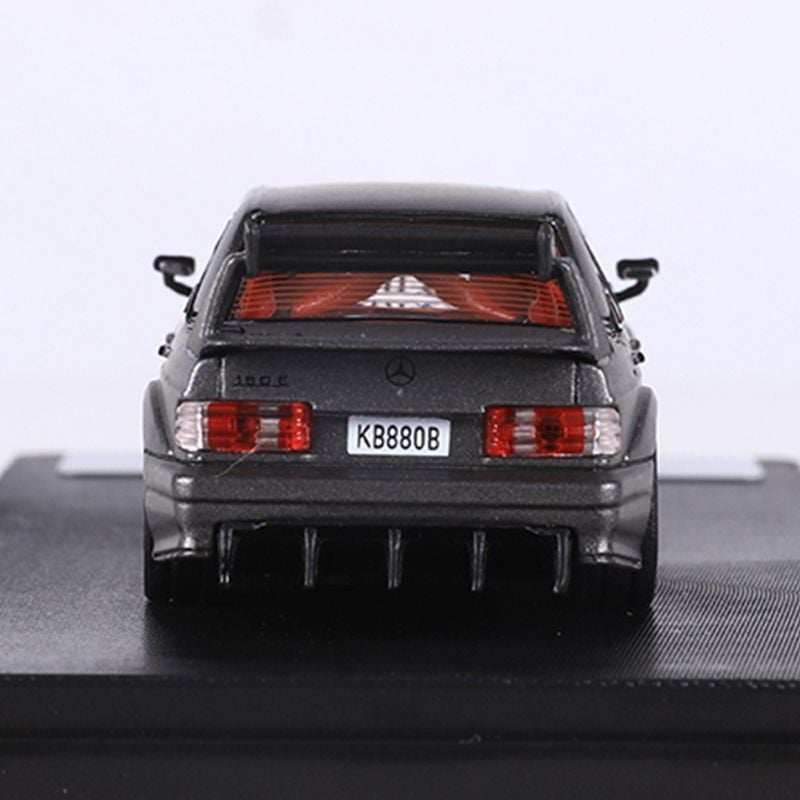  Mô hình xe Mercedes-Benz 190E W201 Evo II có hộp mica tỉ lệ 1:64 Rhino Model RM64-190E-2 