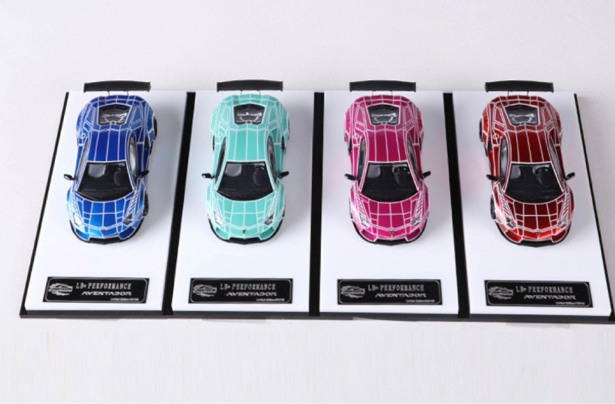  Mô hình xe Lamborghini LP700 Aventador phiên bản cao cấp có bánh phụ hộp và đế mica tỉ lệ 1:64 Demon King Model KM-LP700 