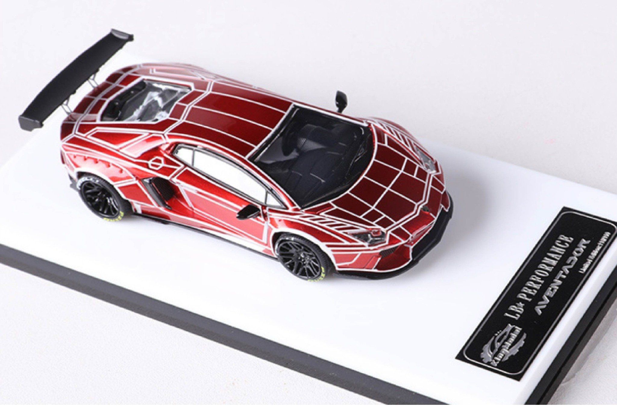  Mô hình xe Lamborghini LP700 Aventador phiên bản cao cấp có bánh phụ hộp và đế mica tỉ lệ 1:64 Demon King Model KM-LP700 