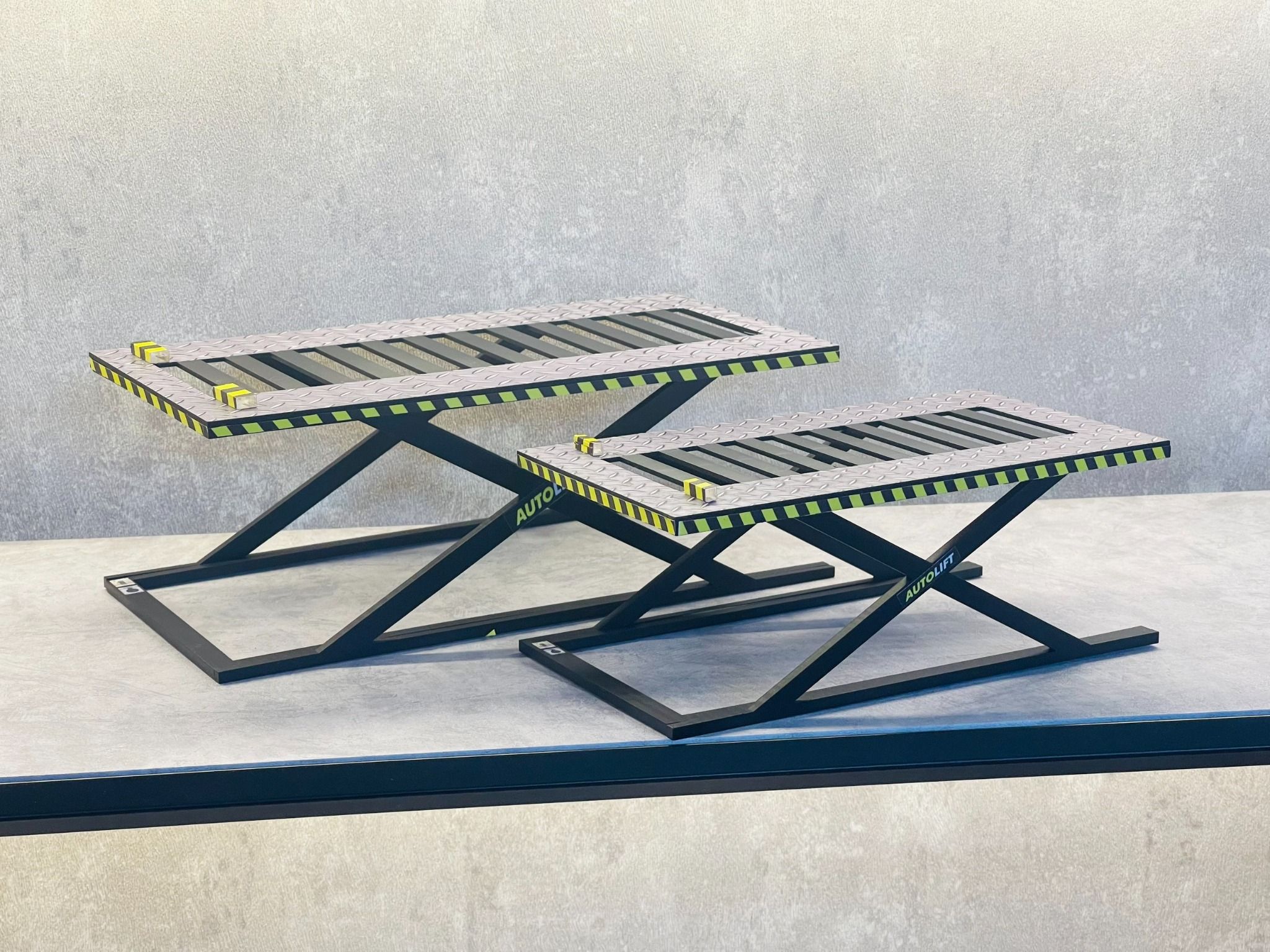  Phụ kiện bàn nâng xe mô hình bằng mica tỉ lệ 1:24 - 1:18 - 1:64 Autono1 PK476 