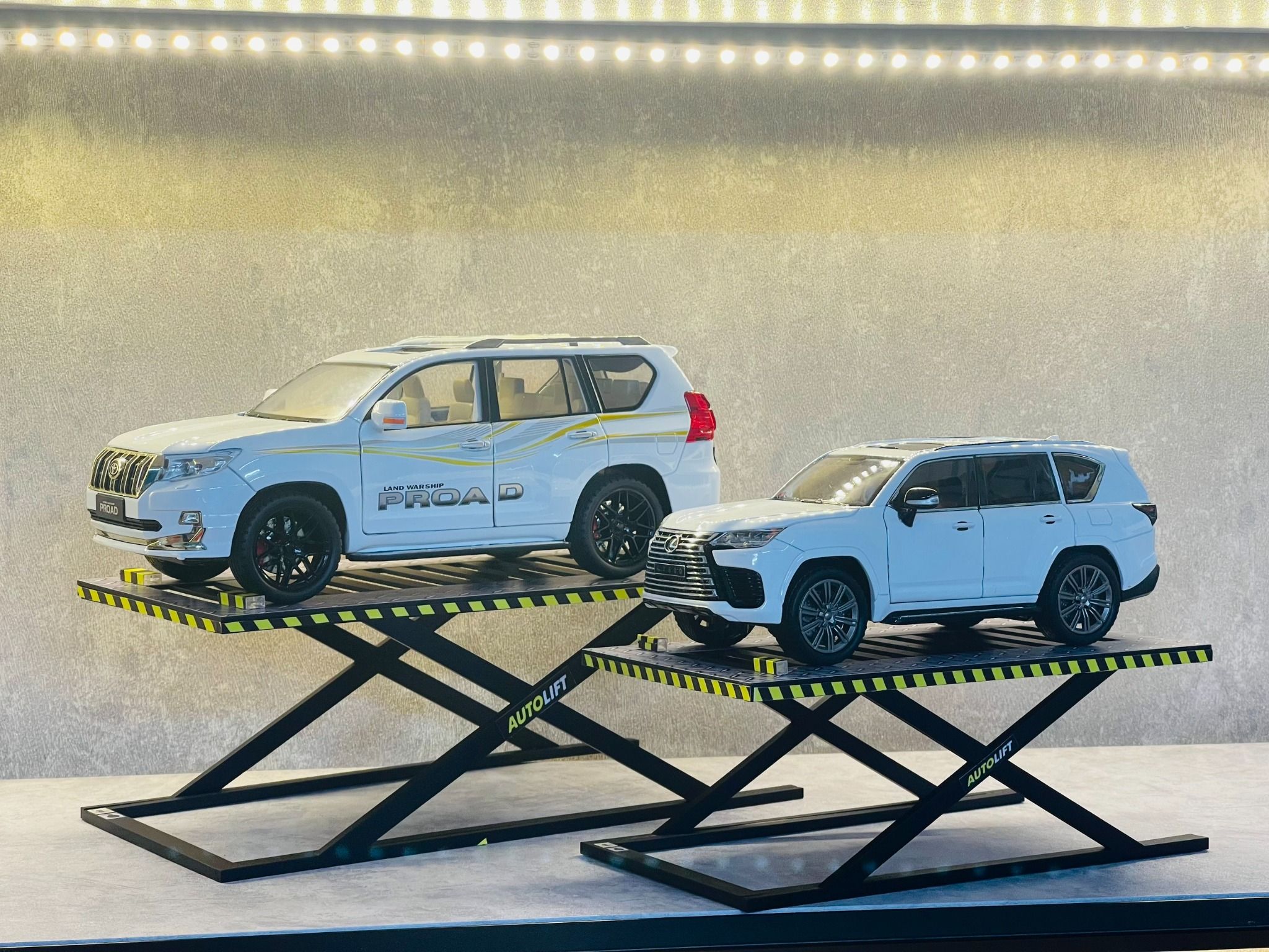  Phụ kiện bàn nâng xe mô hình bằng mica tỉ lệ 1:24 - 1:18 - 1:64 Autono1 PK476 