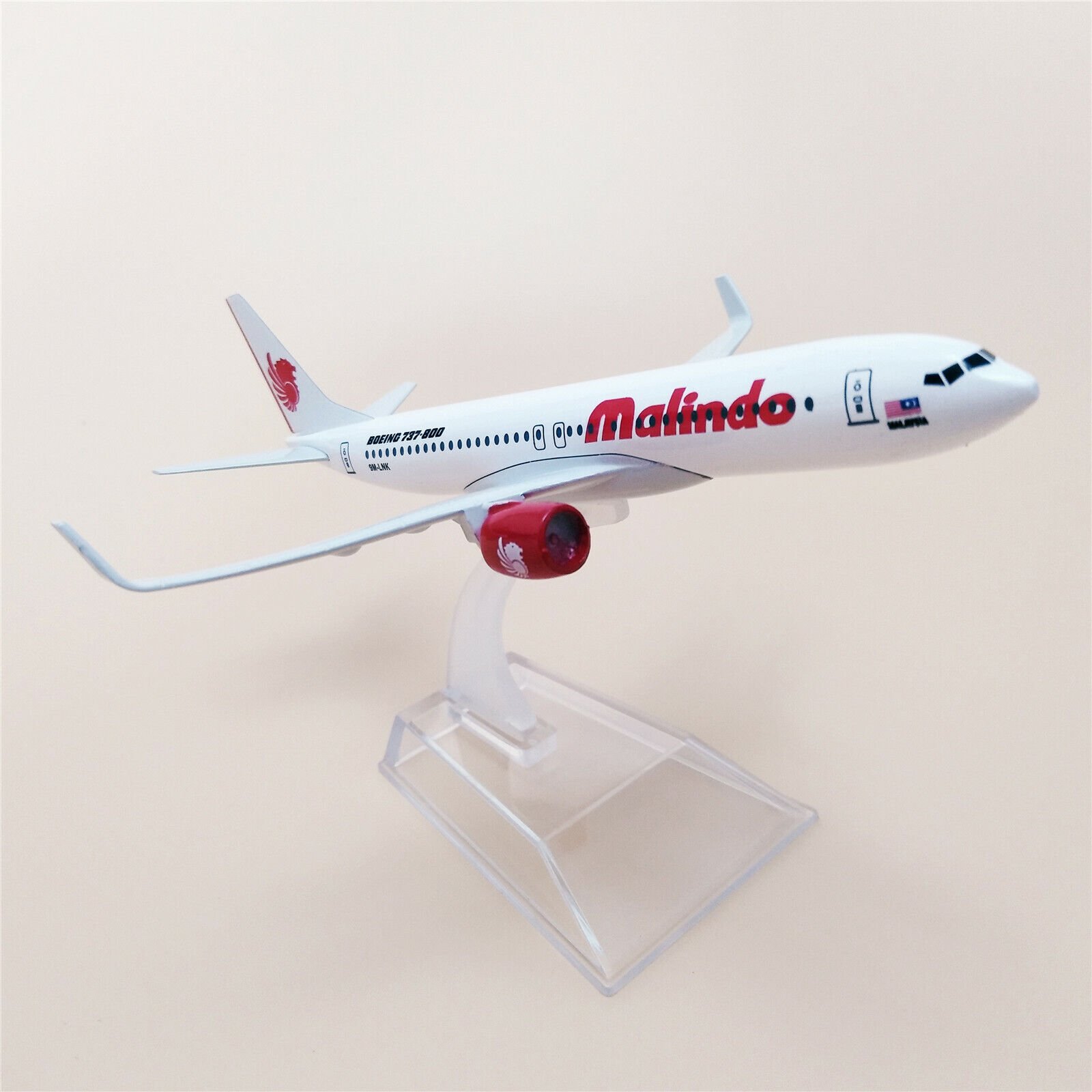  Mô hình máy bay Malindo 9M LNK Boeing B737 16cm MB16045 