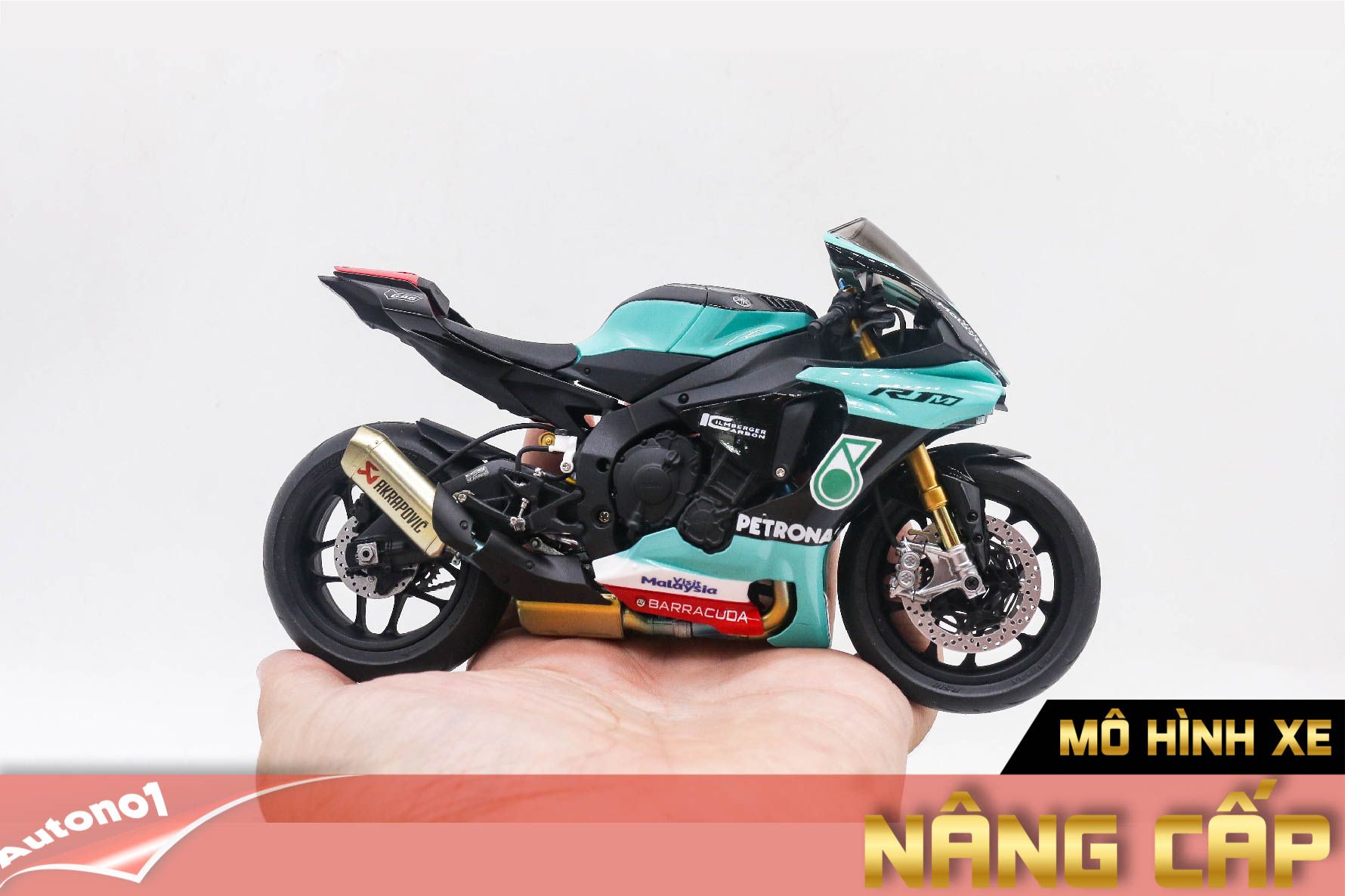  Mô hình xe Yamaha Yzf R1m Petronas 1:12 Tamiya D123c 