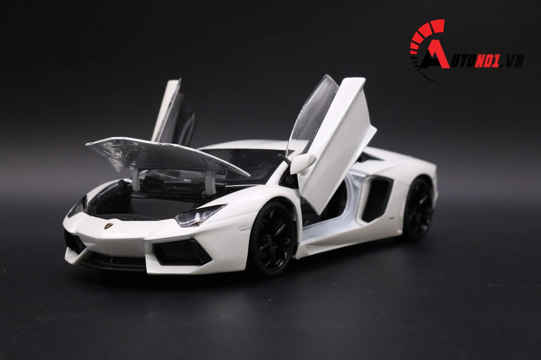  Mô hình xe Lamborghini Aventador Lp700-4 1:24 Welly 4650 