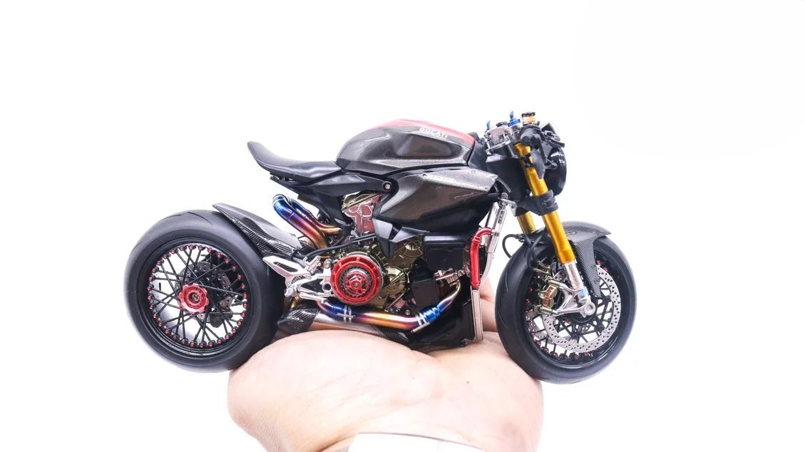  Mô hình xe cao cấp Ducati 1199 Panigale Cafe Racer grey cao cấp độ nồi khô ghi đông mâm căm 1:12 Tamiya D201 