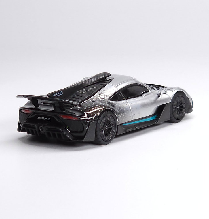  Mô hình xe Mercedes-Benz AMG One Silver tỉ lệ 1:64 TPC TPC646401 