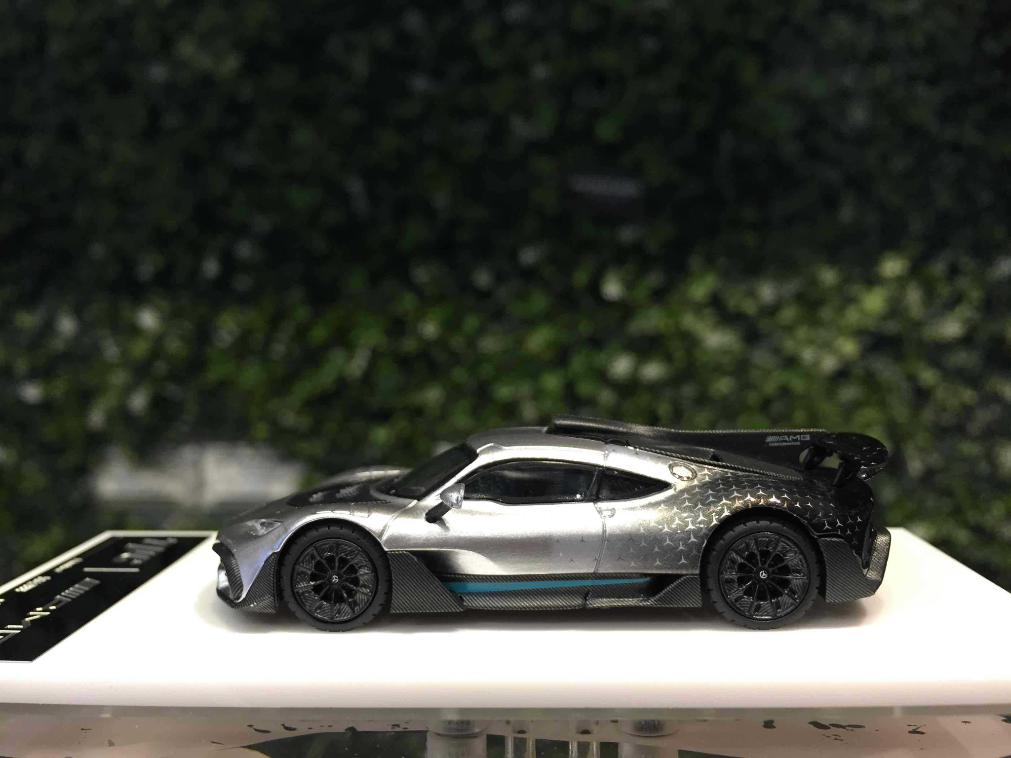  Mô hình xe Mercedes-Benz AMG One Silver tỉ lệ 1:64 TPC TPC646401 