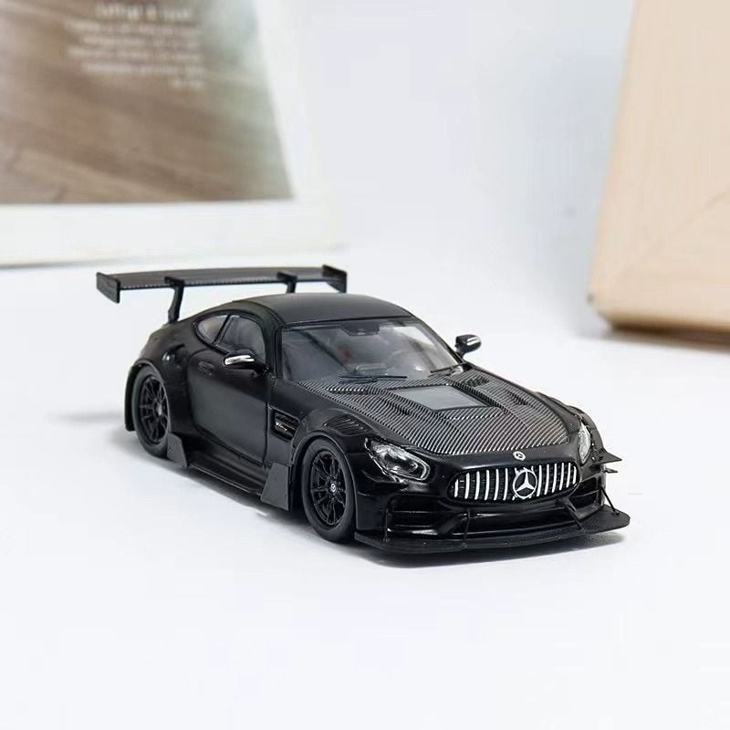  Mô hình xe Mercedes-Benz AMG GT S Carbon tỉ lệ 1:64 RM Rhino model OT64223 
