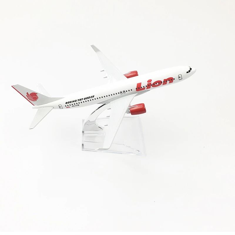  Mô hình máy bay Lion PK-LFM Boeing B737-900ER 16cm MB16053 