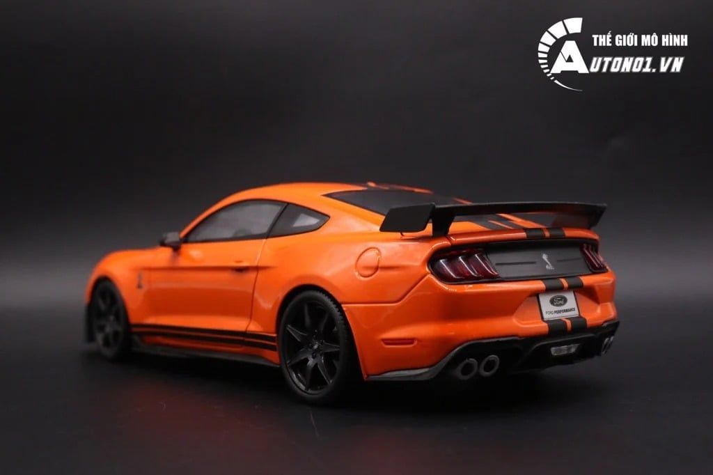 MÔ HÌNH XE FORD MUSTANG SHELBY COBRA GT500 1:18 MAISTO 7030