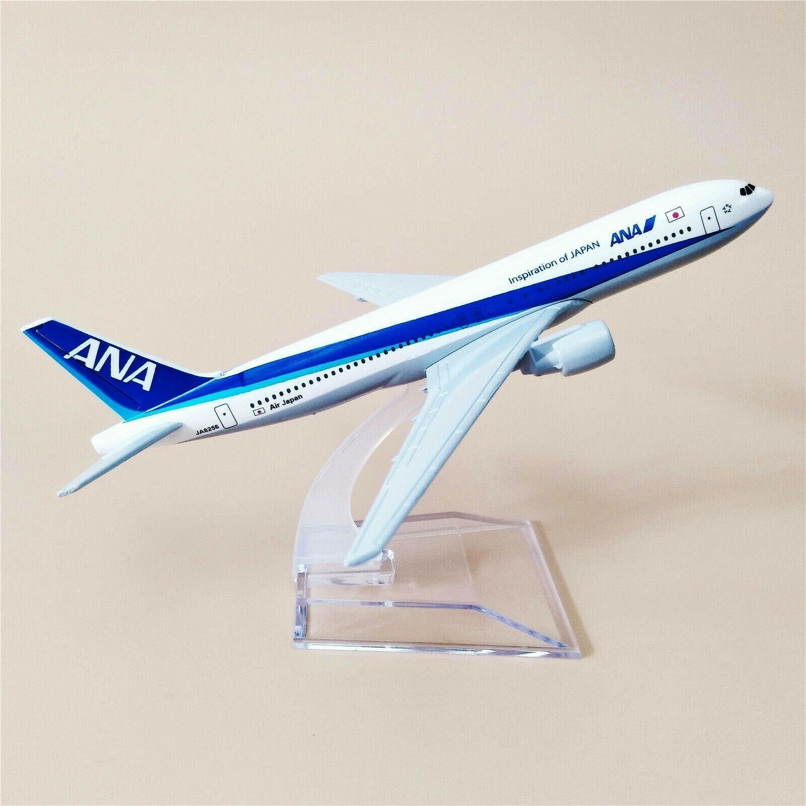  Mô hình máy bay Inspiration of Japan ANA Airlines Boeing B777 16cm MB16173 