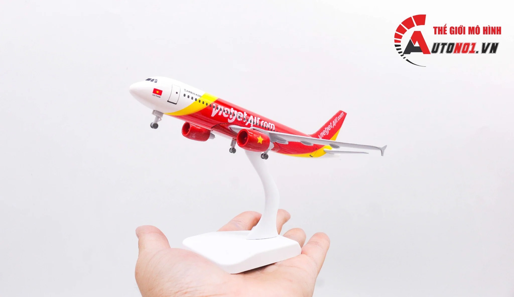  Mô hình máy bay Vietjet Air VN-A668 Airbus A320 20cm MB20006 