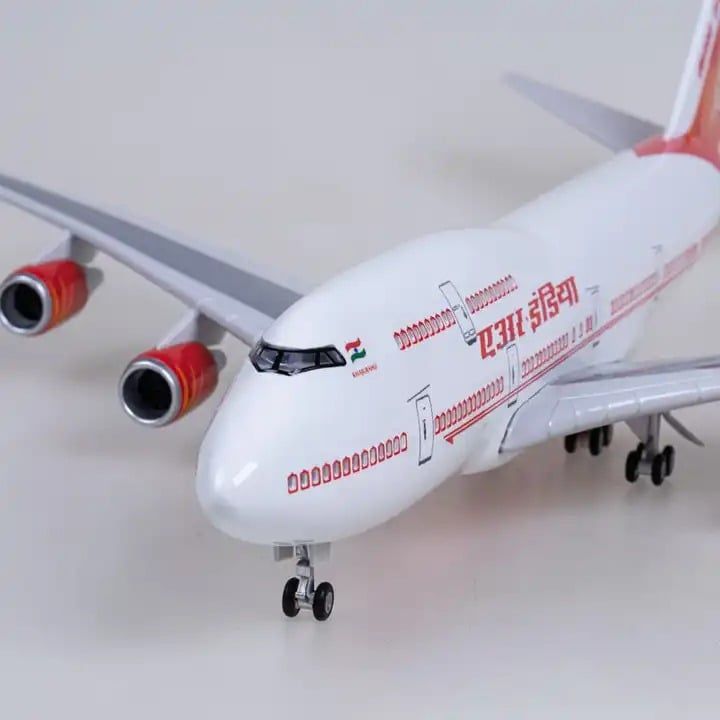  Mô hình máy bay Air India Boeing B747 47cm có đèn led tự động theo tiếng vỗ tay hoặc chạm MB47051 