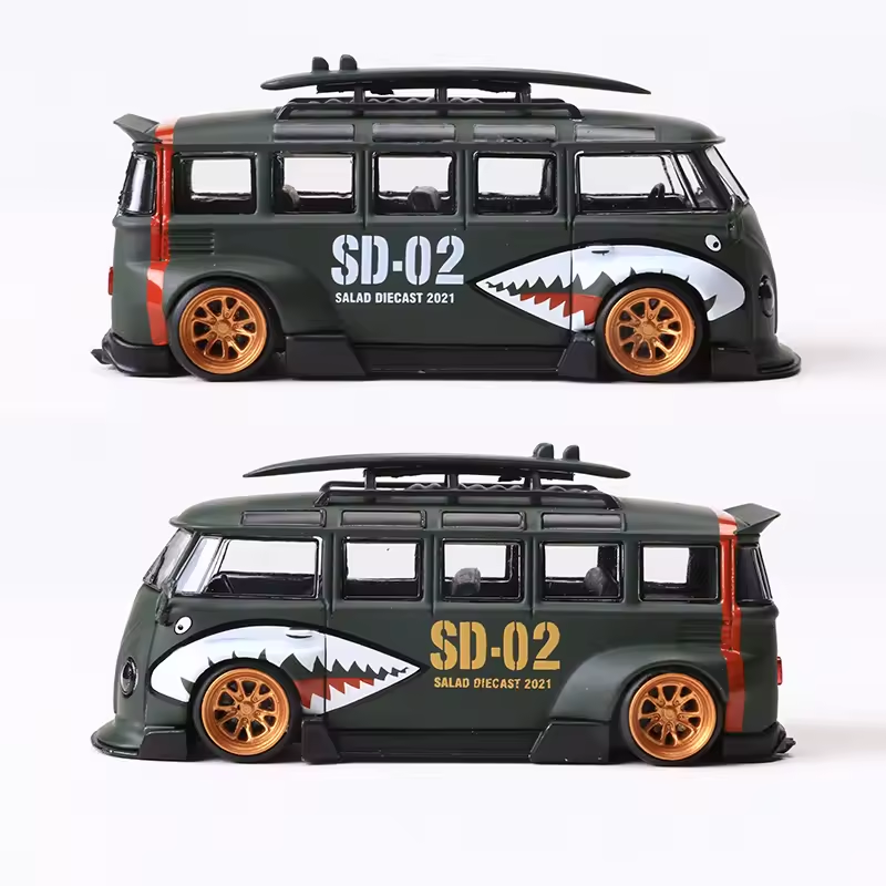  Mô hình xe Volkswagen T1 Van Kombi Matte green Shark Mouth Painting tỉ lệ 1:64 Flame Model OT64067 