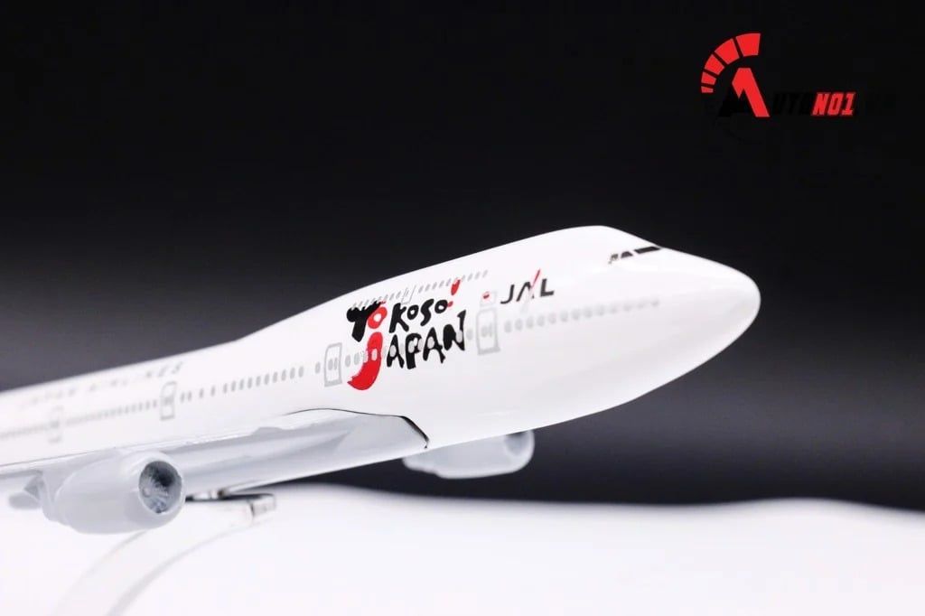 Mô hình máy bay Yokoso Japan Airlines Boeing B747-400 16cm MB16018