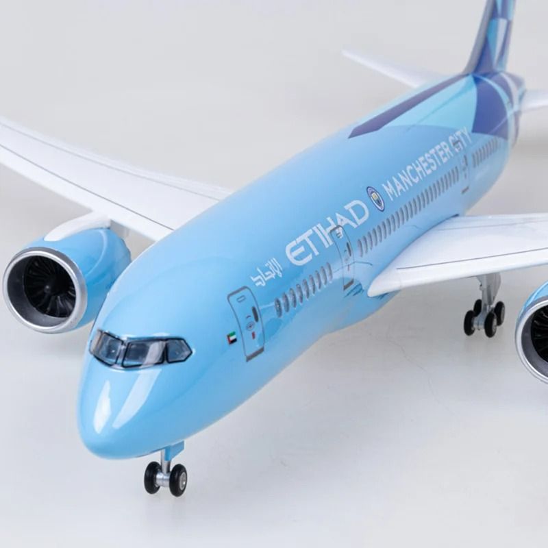  Mô hình máy bay Jason Tutu Etihad Boeing B787 blue Ả Rập 47cm có đèn led tự động theo tiếng vỗ tay hoặc chạm MB47047 