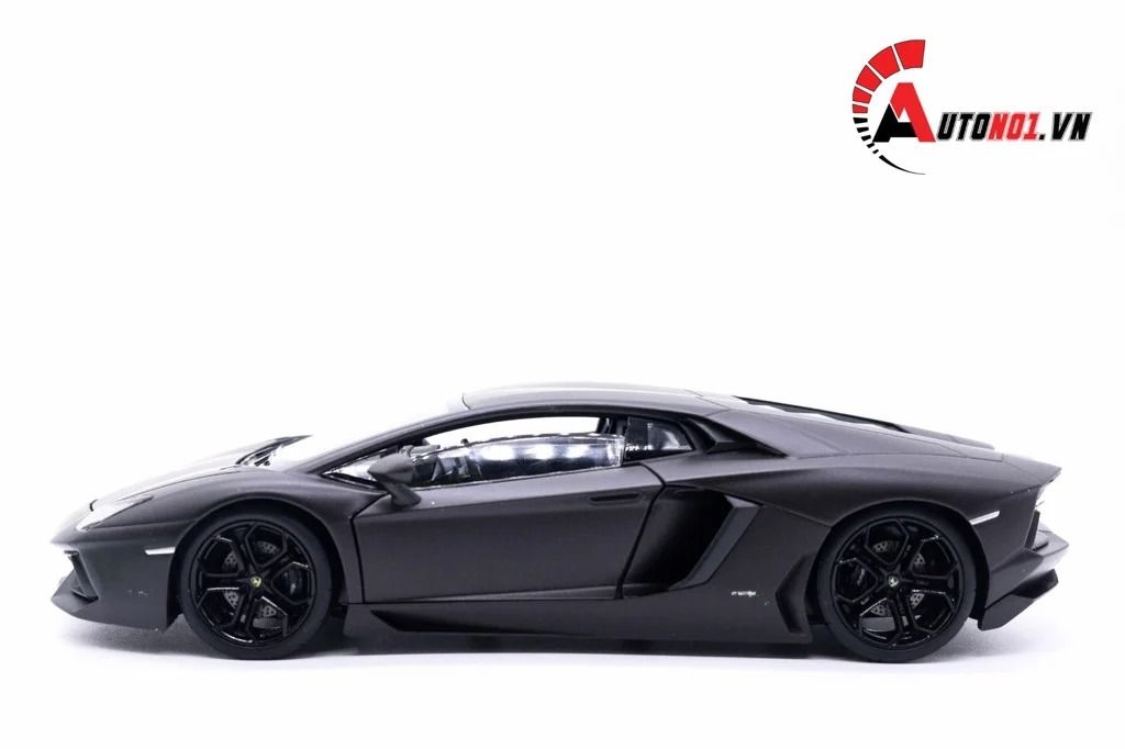  Mô hình xe Lamborghini Aventador Lp700-4 1:24 Welly 4650 