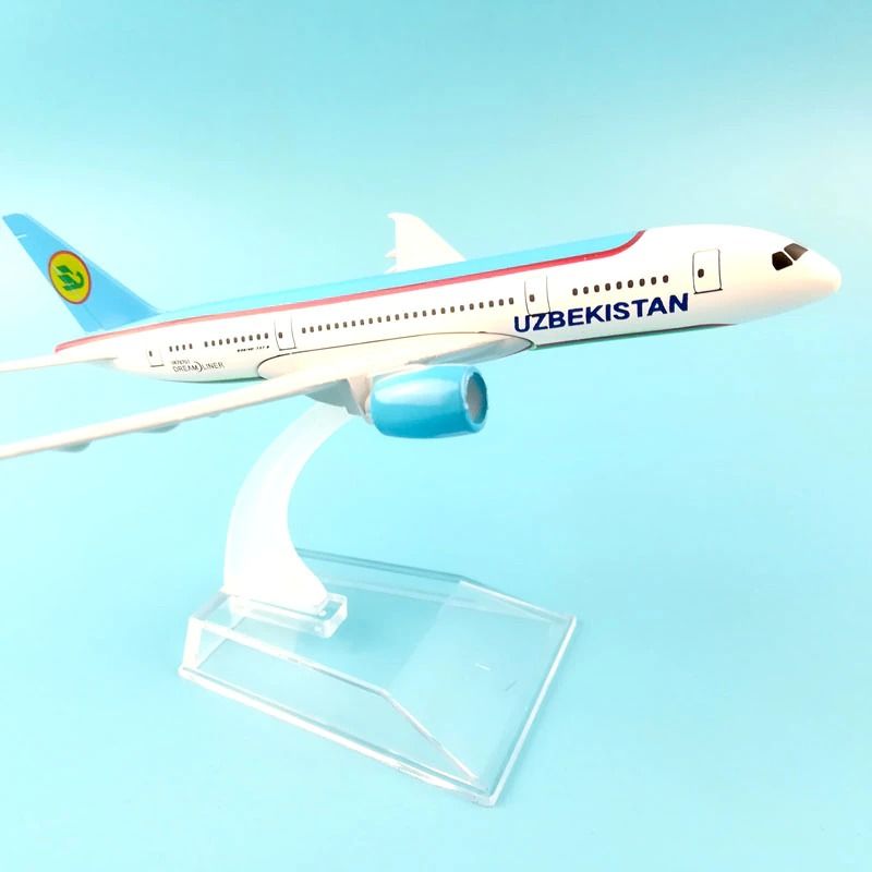 Mô hình máy bay Uzbekistan Dreamliner Boeing B787-8 16cm MB16151