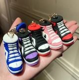  Móc khóa nhựa dẻo - silicon sneaker giầy Nike air jordan 1 MK018 