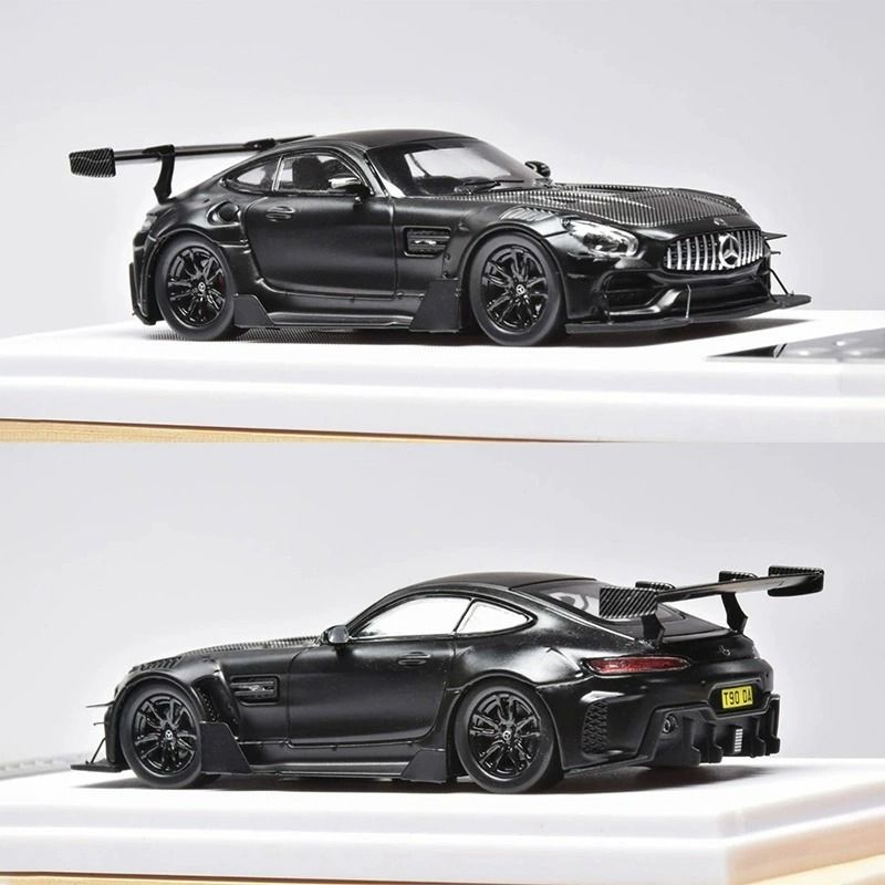  Mô hình xe Mercedes-Benz AMG GT S Carbon tỉ lệ 1:64 RM Rhino model OT64223 