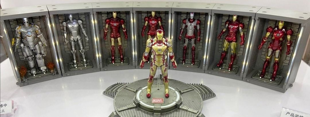  Box hộp đựng mô hình nhân vật Marvel Iron man người sắt có đèn tỉ lệ 1:10 21x14x10cm ZD Toys FG266 