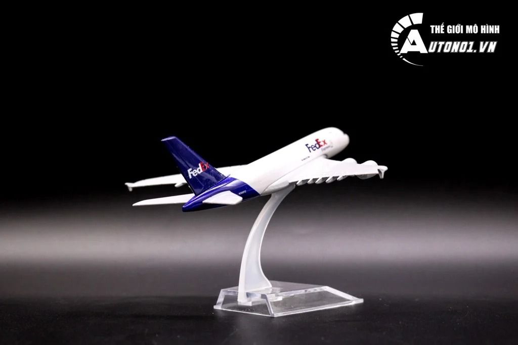 Mô hình máy bay vận chuyển 16cm FedEx Express Airbus A380 16cm MB16100