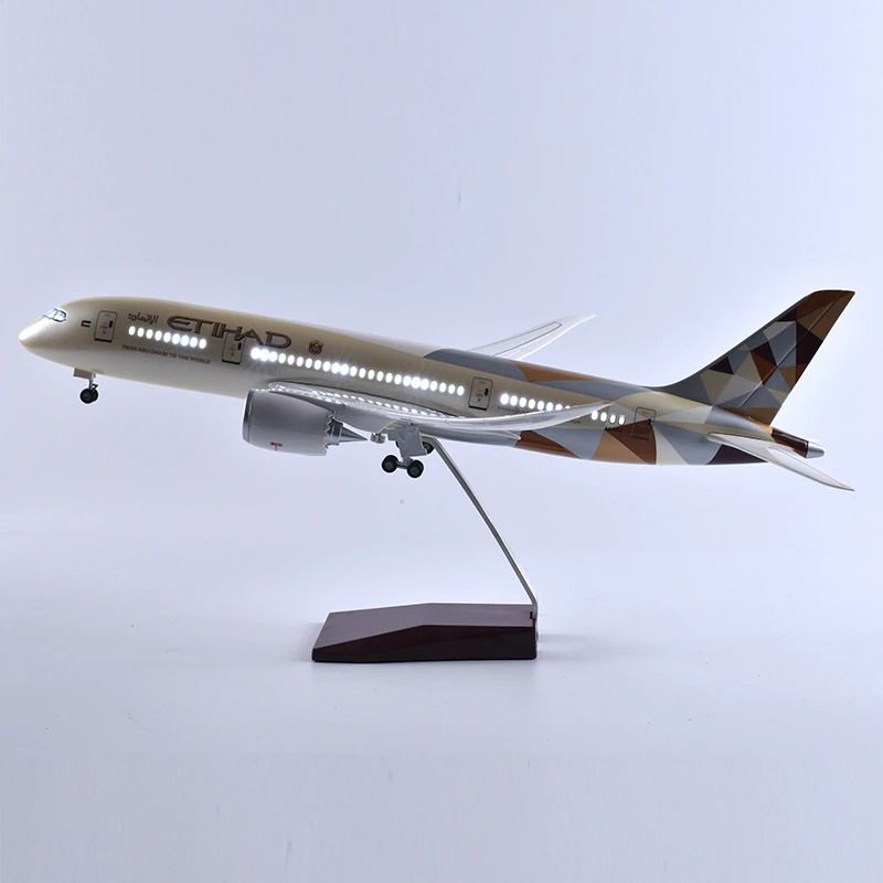  Mô hình máy bay Jason Tutu Etihad Boeing B787 Ả Rập 47cm 1:160 có đèn led tự động theo tiếng vỗ tay hoặc chạm MB47020 