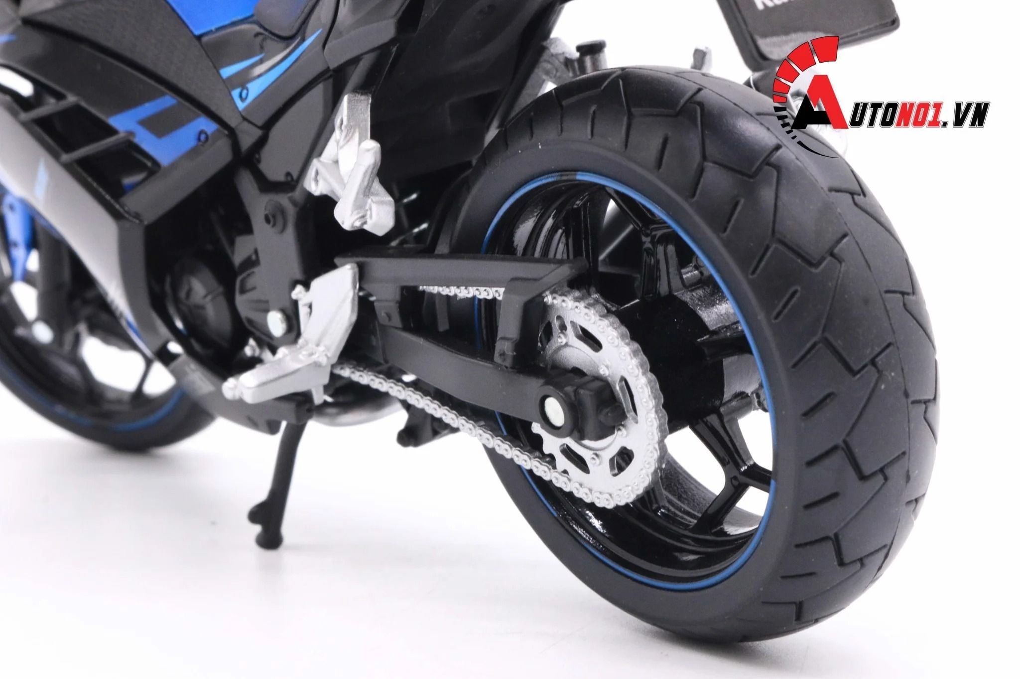  Mô hình xe mô tô Kawasaki Ninja 250 tỉ lệ 1:12 Automax 5796 