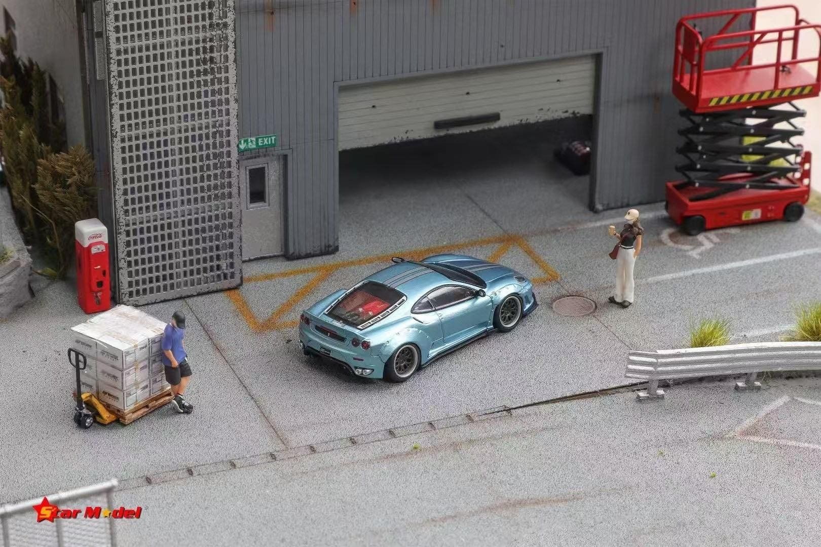  Mô hình xe Ferrari F430 LBWK LB work Hardtop wide body tỉ lệ 1:64 Star model OT64254 