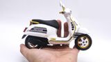  Mô hình xe Vespa Gts Dior tỉ lệ 1:12 Autono1 D228B 