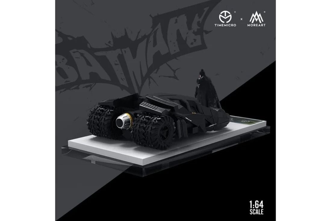  Mô hình xe Bat mobile Tumbler có figure bat man tỉ lệ 1:64 Modern Art More art MO642031 