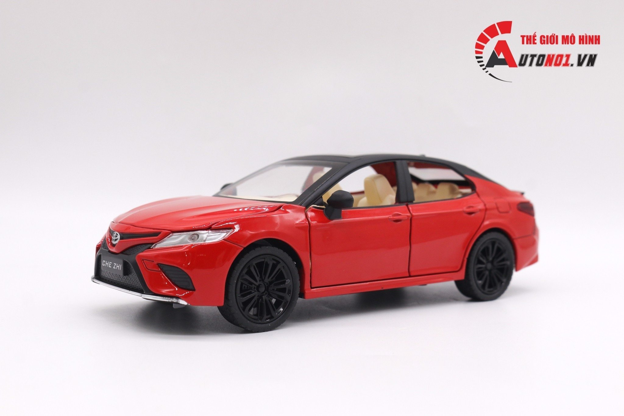  Mô hình xe Sedan Toyota Camry 2020 full open có âm thanh đèn tỉ lệ 1:24 Chezhi 7844 