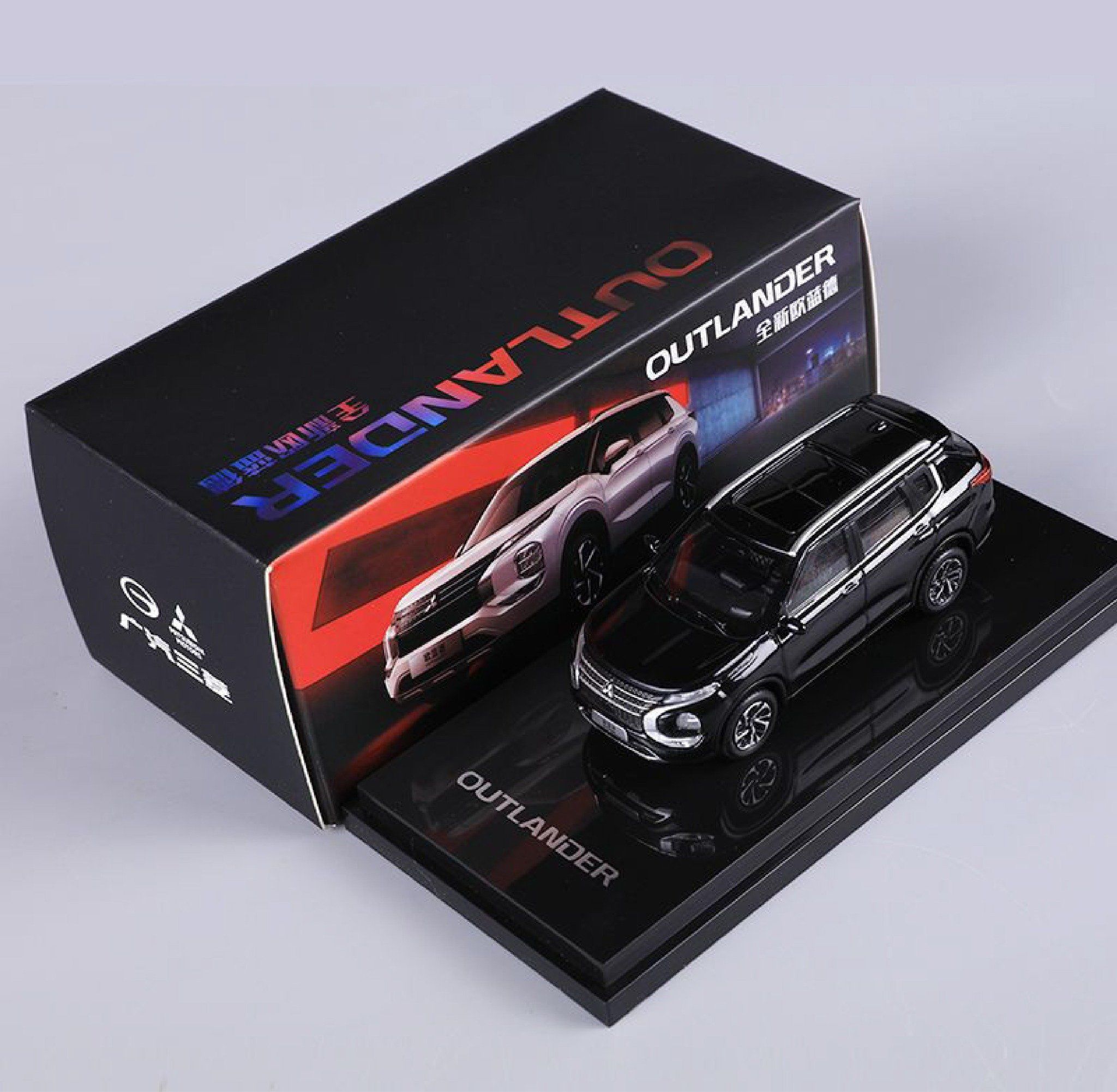  Mô hình xe Mitshubishi Outlander SUV 2023 tỉ lệ 1:64 Dealer OT64001 