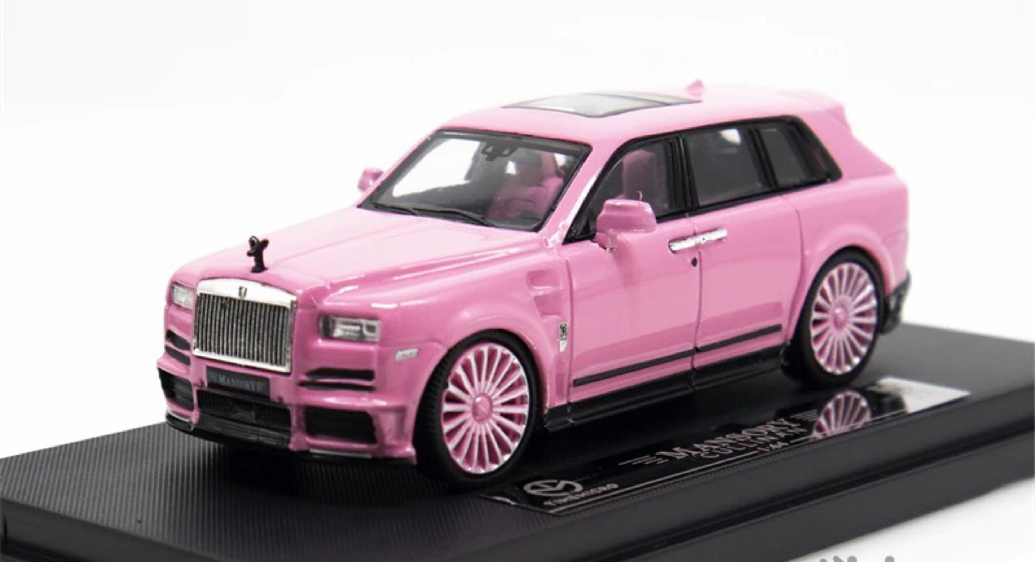  Xe mô hình Rolls Royce Cullinan Mansory color pastel tỉ lệ 1:64 Time Micro 