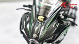  Mô hình xe chính hãng Kawasaki H2 Carbon 1:12 Tamiya D067 