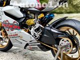  Mô hình xe cao cấp Ducati 1199 Panigale Gucci Nồi Khô 1:12 Tamiya D227H 