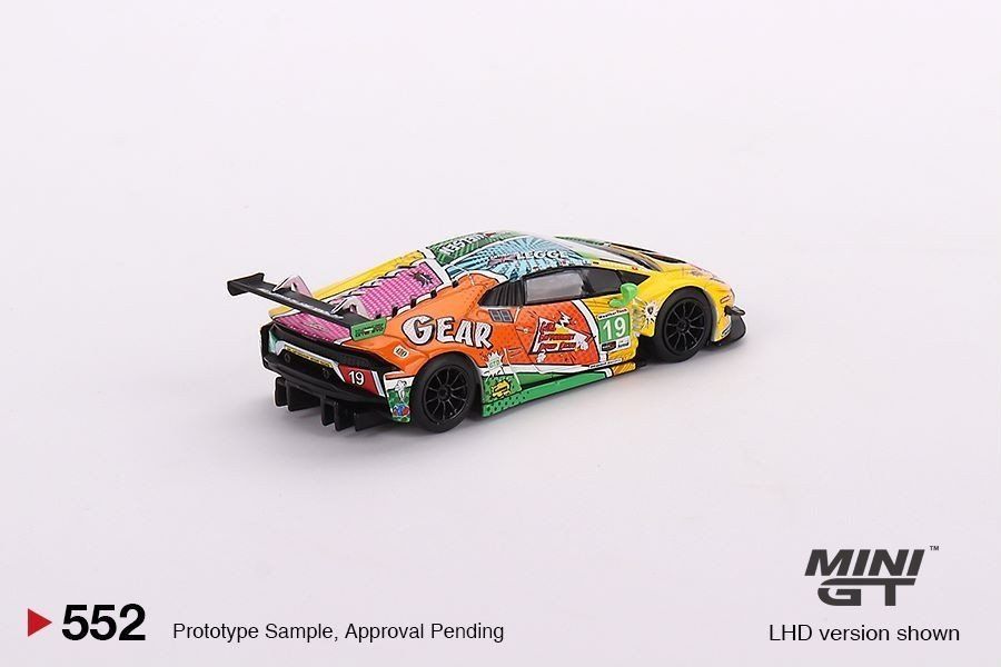  Mô hình xe Lamborghini Huracán GT3 EVO #19 GEAR Racing 2020 IMSA Daytona 24 Hrs tỉ lệ 1:64 MiniGT 