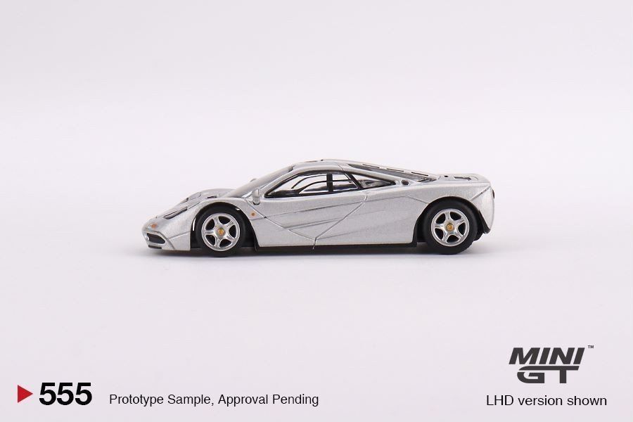  Mô hình xe McLaren F1 Magnesium Silver tỉ lệ 1:64 MiniGT 