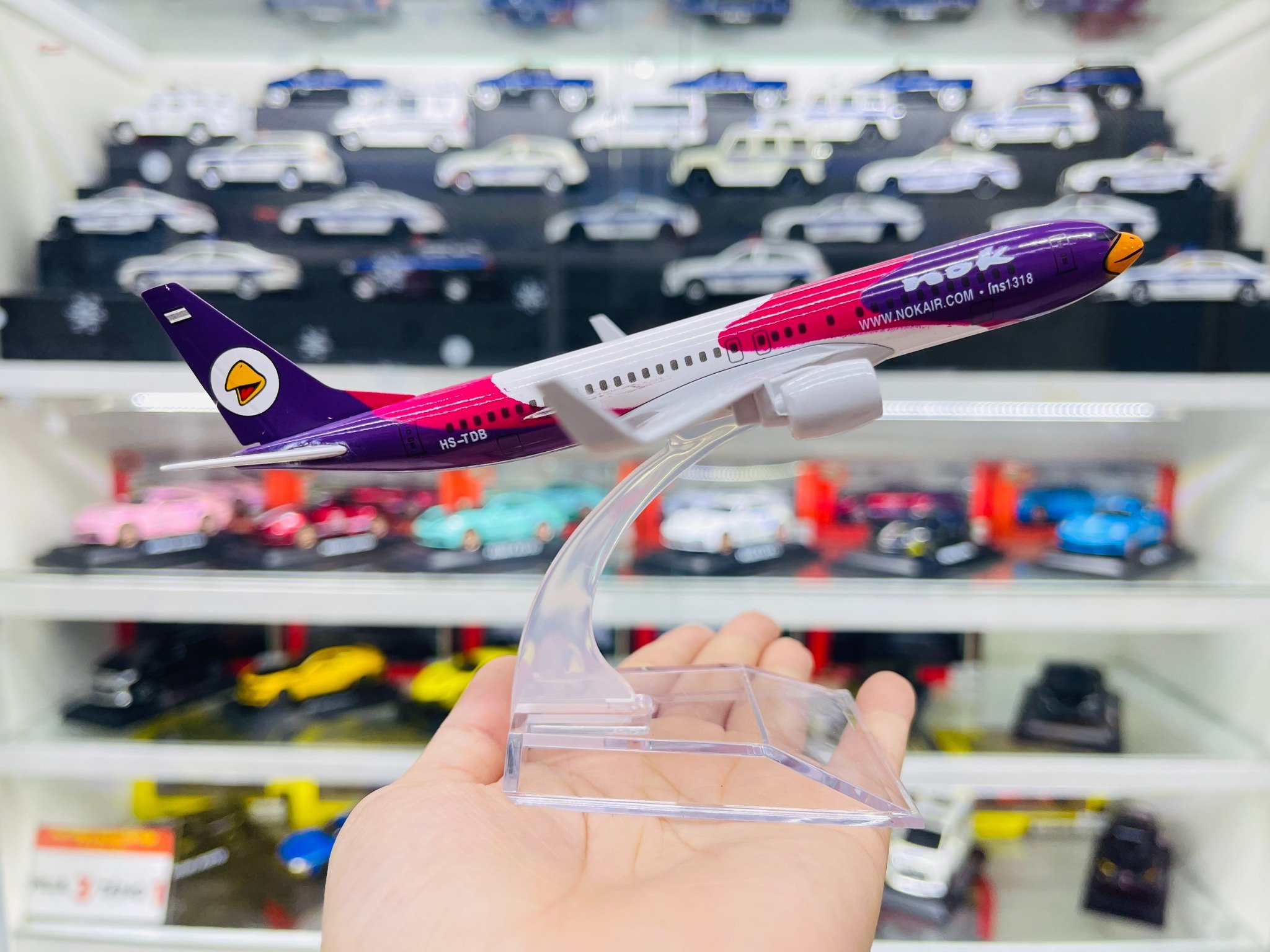  Mô hình máy bay Thailand Nok Boeing B737 HS-DJJ Red 16cm MB16055 