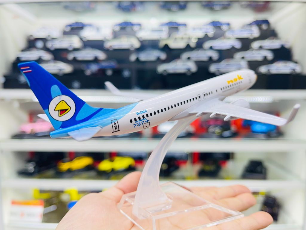 Mô hình máy bay Thailand Nok Boeing B737 HS-DJJ White 16cm MB16056
