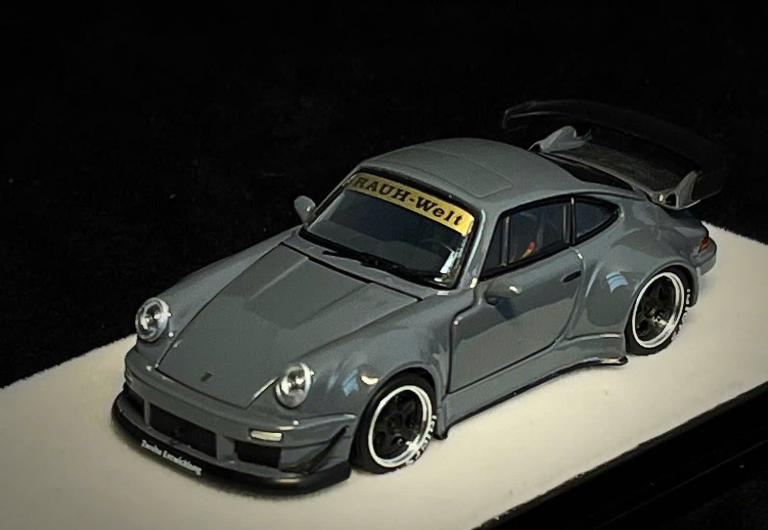  Mô hình xe Porsche RWB930 Cement Dust tỉ lệ 1:64 PGM-640208 
