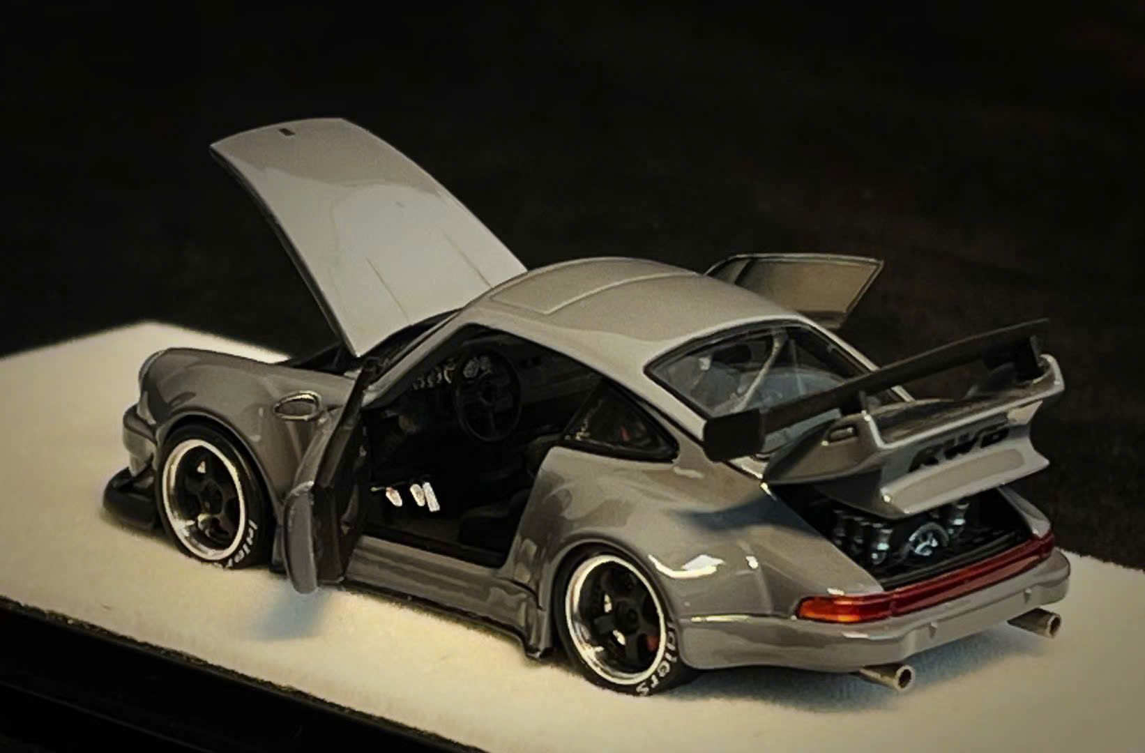  Mô hình xe Porsche RWB930 Cement Dust tỉ lệ 1:64 PGM-640208 