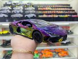  Mô hình xe Lamborghini Revuelto chrome color đánh lái được - full open - có đèn - âm thanh tỉ lệ 1:24 Alloy model OT24063 
