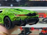  Mô hình xe Lamborghini Revuelto chrome color đánh lái được - full open - có đèn - âm thanh tỉ lệ 1:24 Alloy model OT24063 