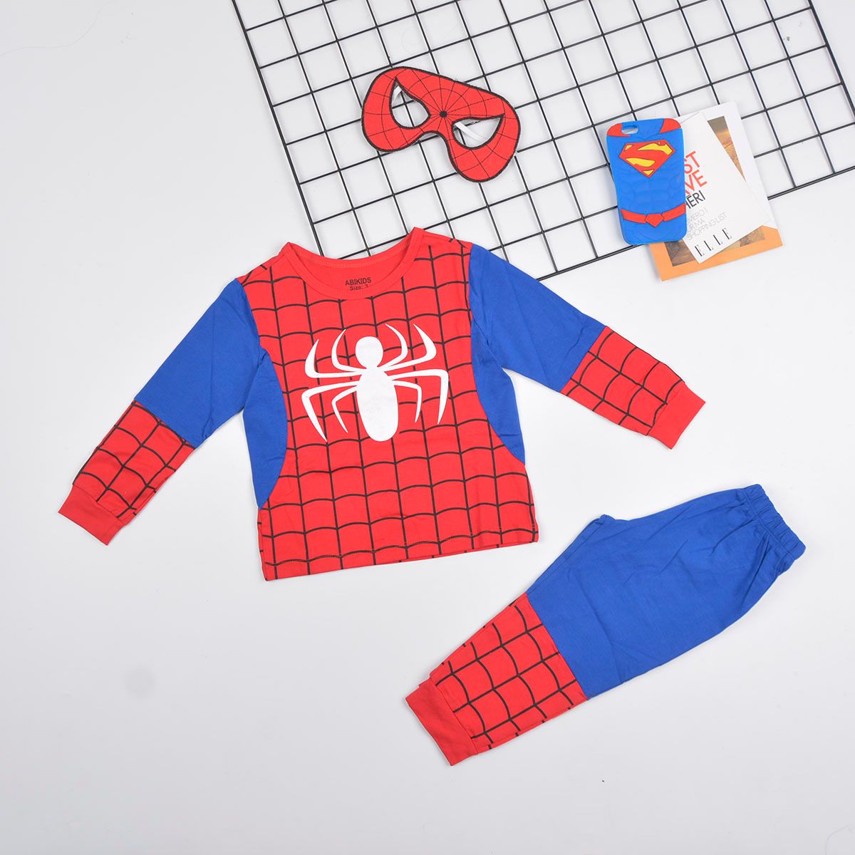  Đồ bộ dài tay cho bé trai TrueKids in siêu nhân nhện kèm mặt nạ 