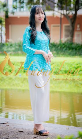 Áo bà ba Hương Lụa áo bà ba lụa tơ tằm màu xanh chấm bi trắng