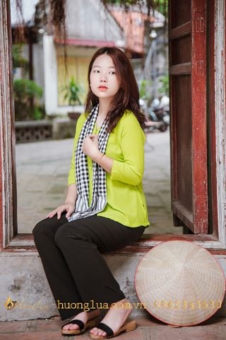 Áo bà ba lụa hồng nhung màu xanh lá cây