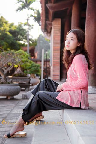 Áo bà ba nhung màu hồng nhạt