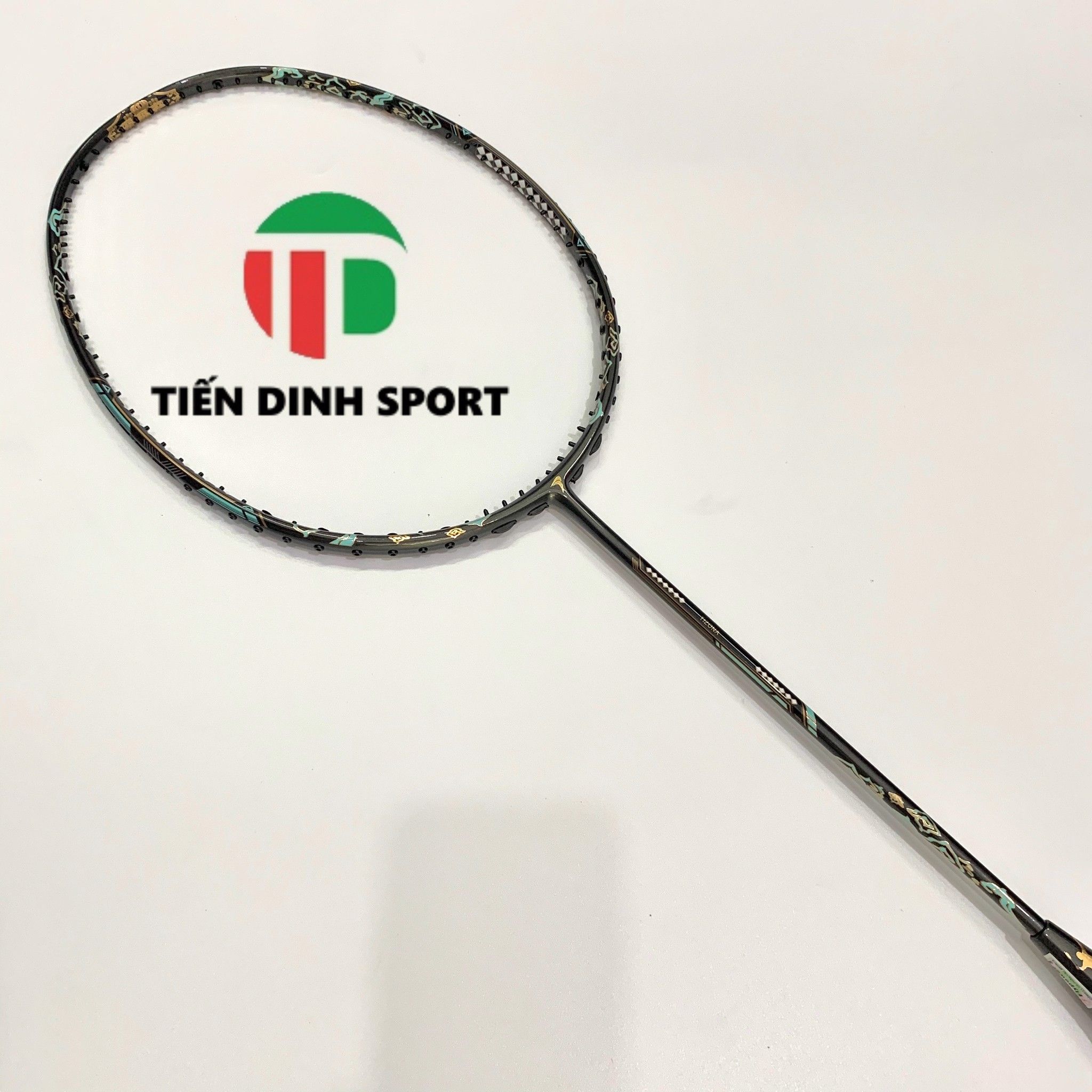 VỢT CẦU LÔNG FLYPOWER TIZONA – Tiến Dinh Sport